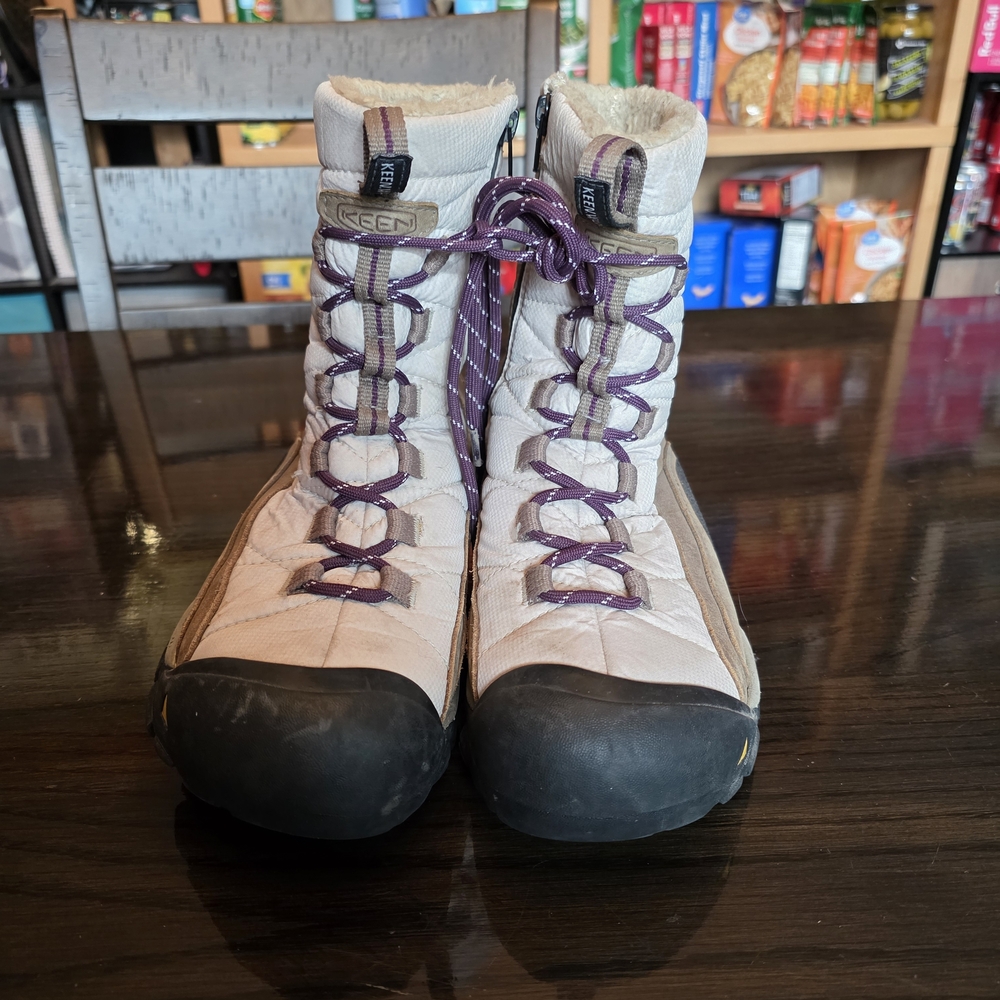 Keen Women's Purple and Cream Winter Boots Size 7